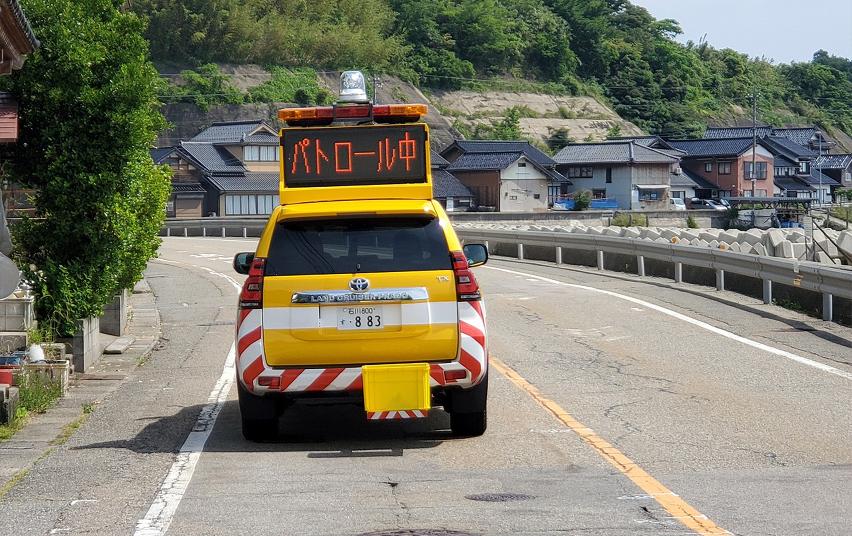 道路維持工事/道路のパトロールの様子