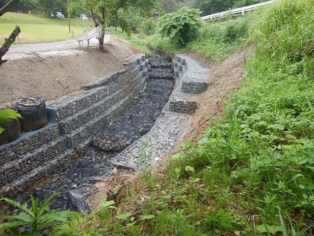 コロサ公園水路災害復